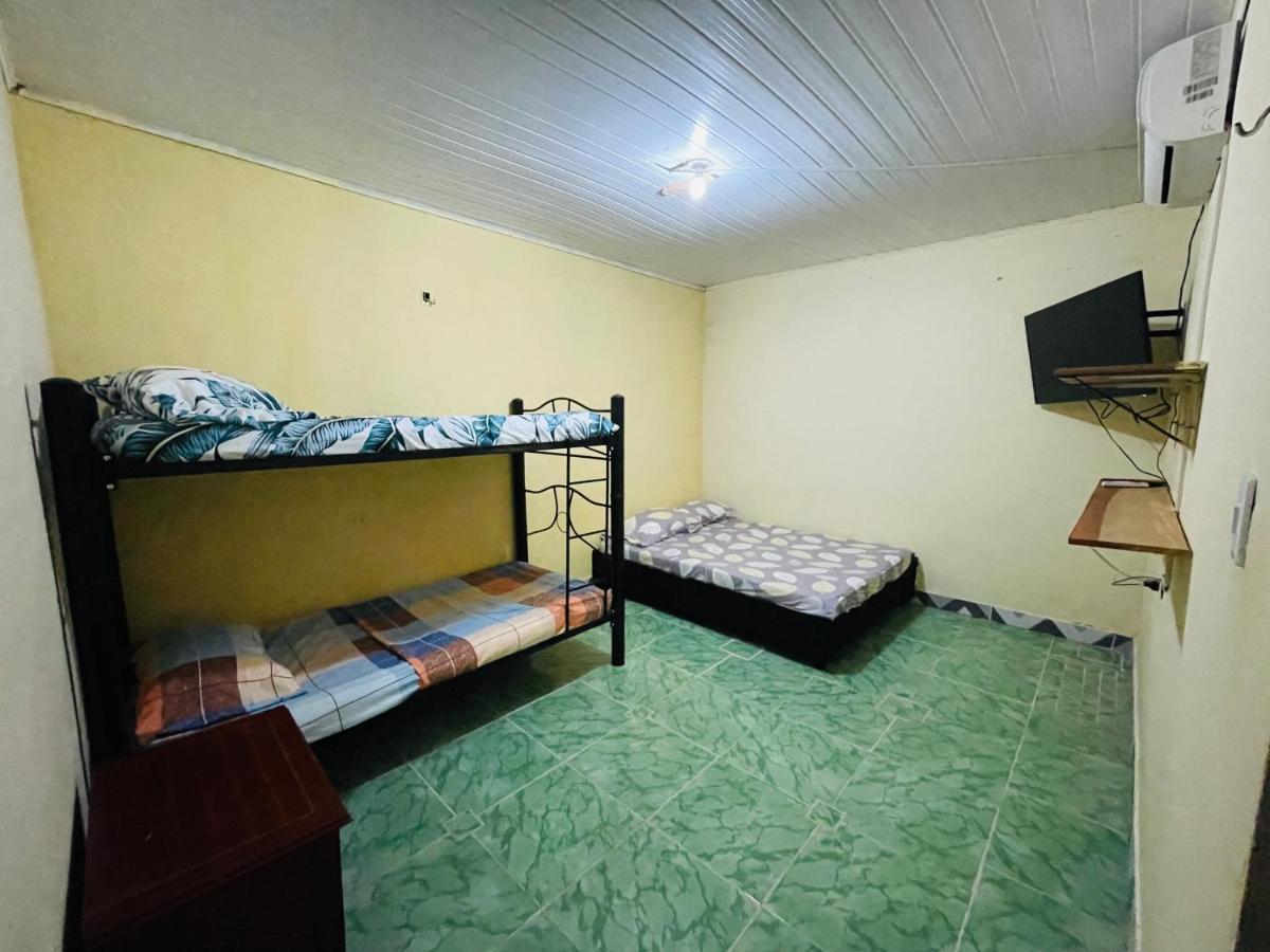 Apartamentos Cerca Al Aeropuerto Leticia Extérieur photo